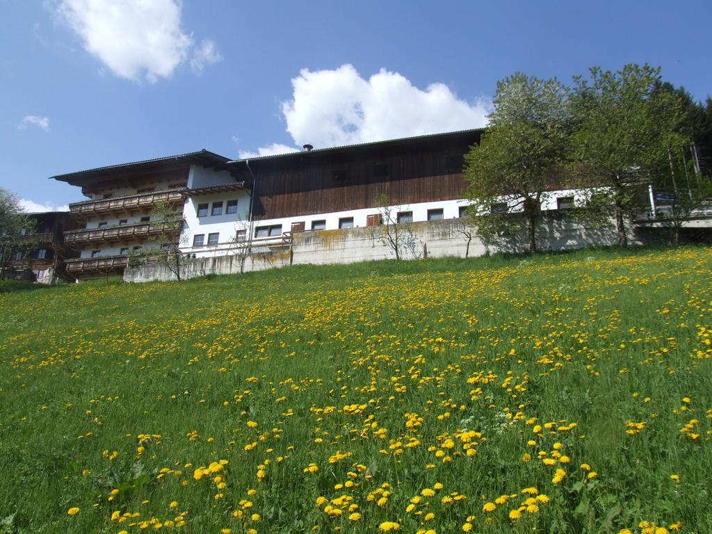Ferienwohnung Lehenhof Ried im Zillertal Kamer foto